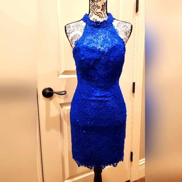 Alyce Paris Prom/Homecoming Dress Size 4 BRAND NEW - Picture 1 of 5